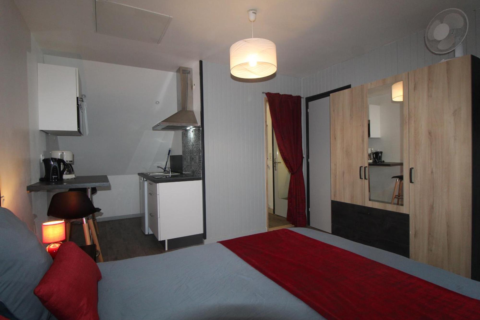 Studio Ouest Cuisine Prive Proche Centre Ville 로우데아크 외부 사진